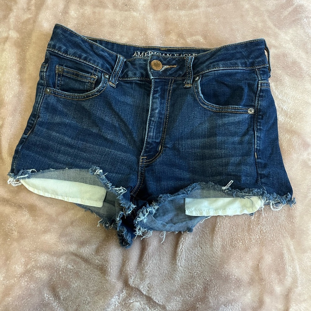 American Eagle hi rise shortie
